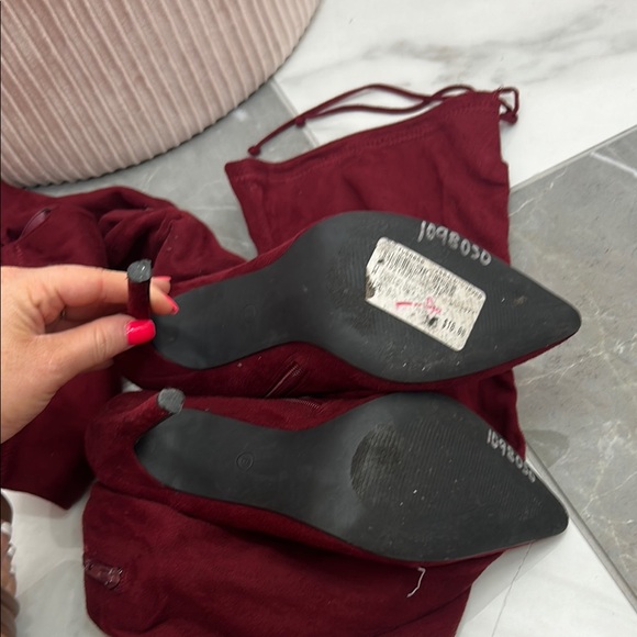 Elegant Burgundy Over-the-Knee Boots - Picture 5 of 5
